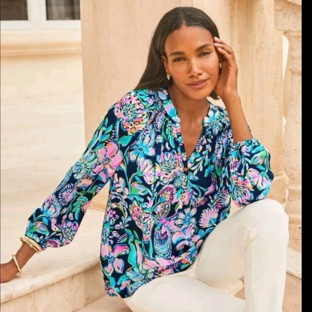 Lilly Pulitzer Elsa Top High Tide Navy Shes Got Sol